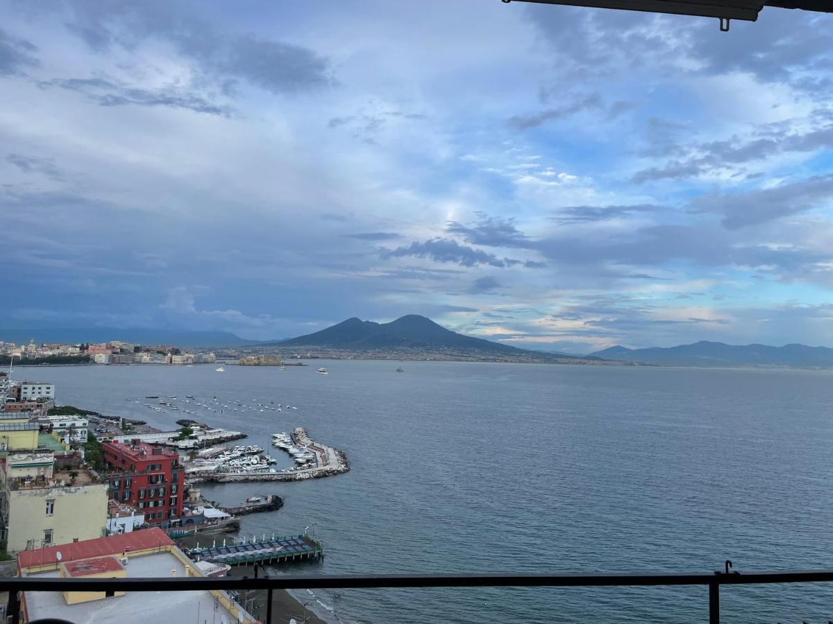 Ferienwohnung Panoramico A Posillipo Neapel Exterior foto